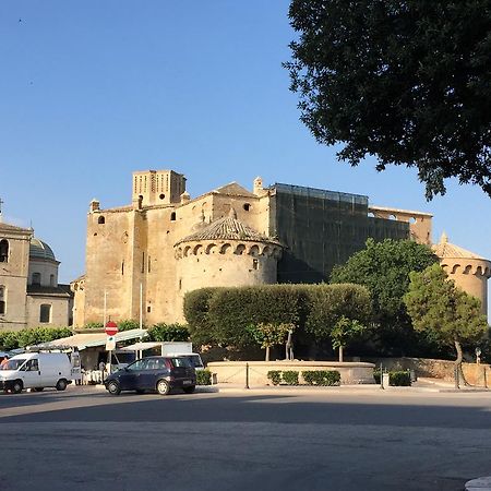 La Terrazza Sul Borgo Bed & Breakfast Serracapriola Exterior foto
